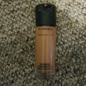 Mac matchmaster Foundation 6.0